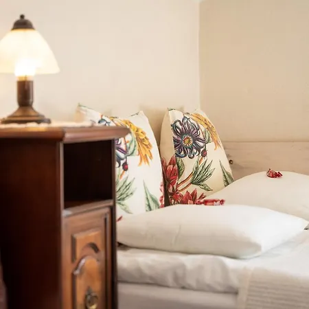 Młynarzowy Dworek Apartament *