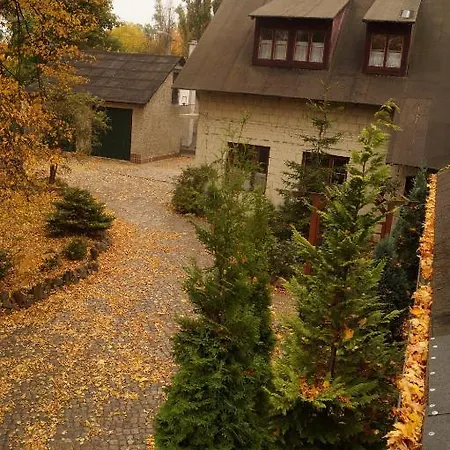 Apartament Młynarzowy Dworek *